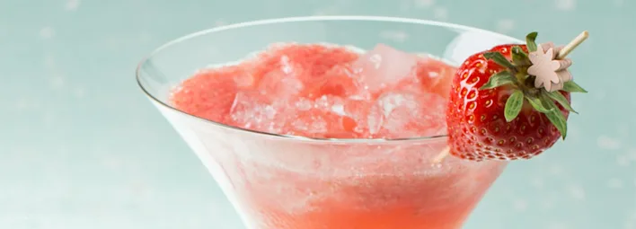 Watermeloen-aardbei daiquiri