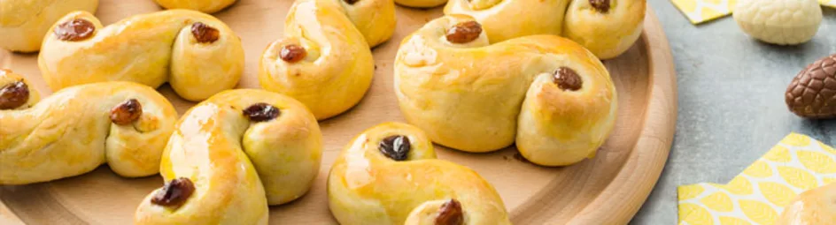 Saffraanbroodjes