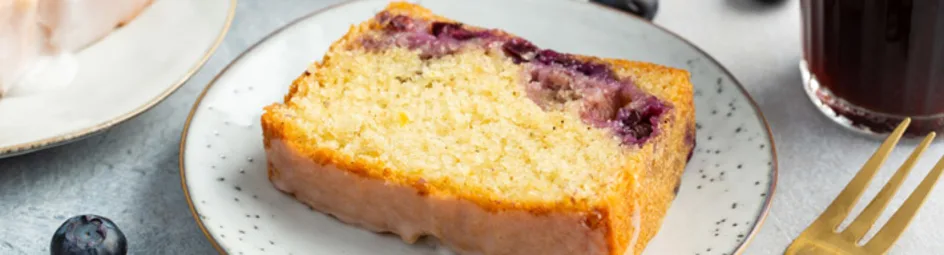 Blauwe-bessencake
