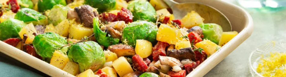 Ovenschotel met spruitjes, chorizo en champignons