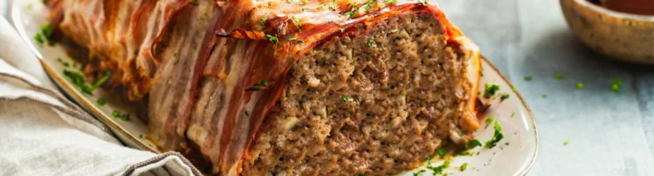 Gehaktbrood met spek en barbecuesaus