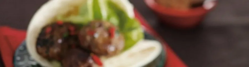 Pljeskavica met ajvar