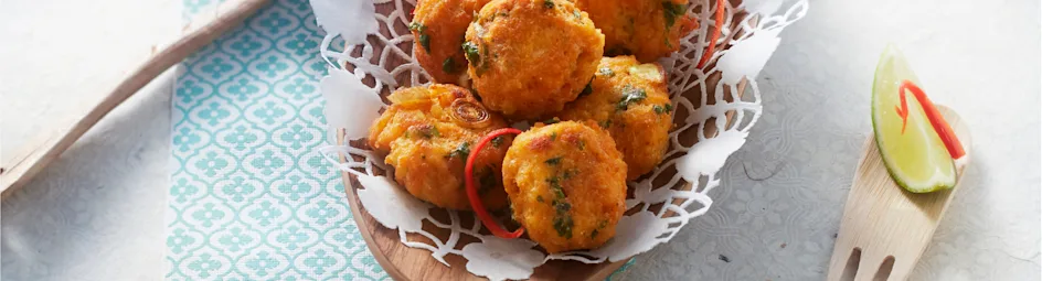 Thaise viskoekjes met komkommerrelish