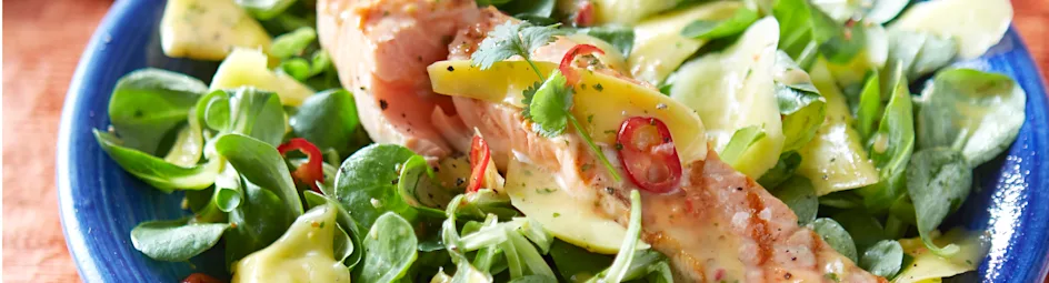 Gegrilde zalm met pittige mangosalade