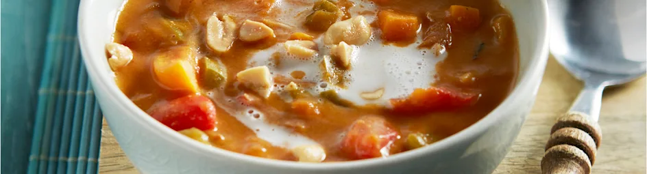Pindasoep met zoete aardappel