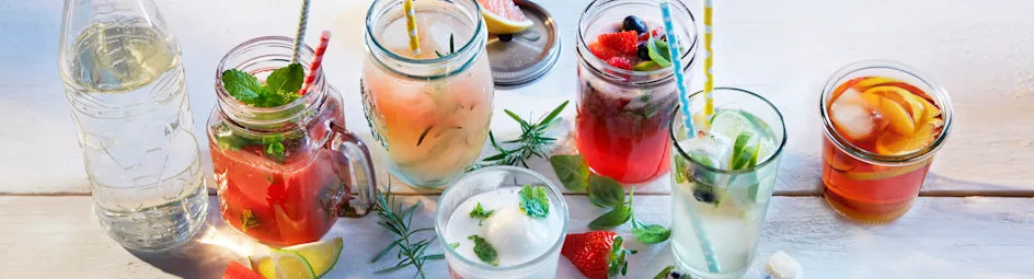 Zelfgemaakte gember-citroenlimonade