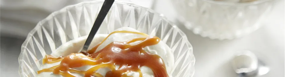 Hangop met salted caramel