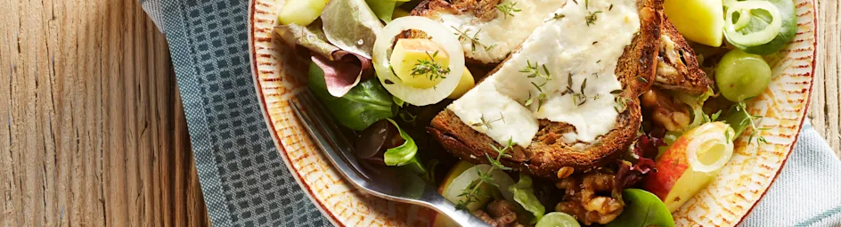 Herfstsalade met zachte geitenkaas