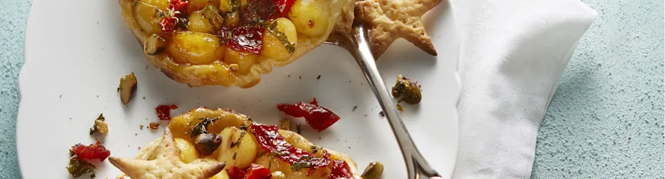 Krieltjestaartje met pistache en tomaat