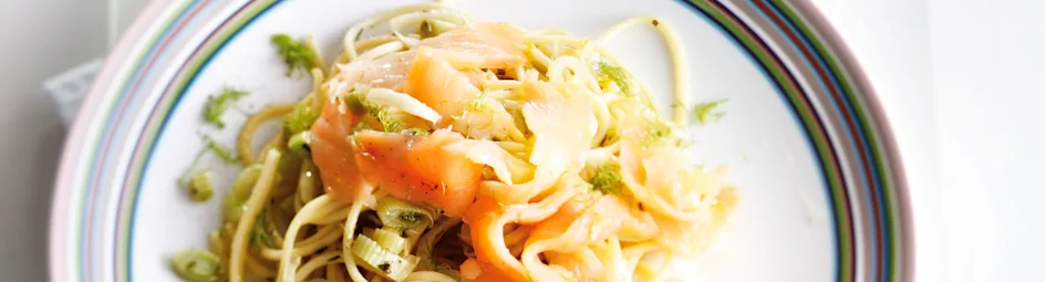 Spaghetti met venkel en gerookte zalm