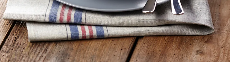 Schelpjespasta met kip, pesto en boontjes