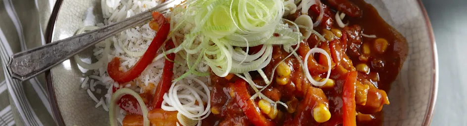 Babi pangang met prei, paprika en mais