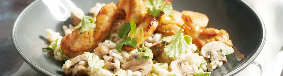 Risotto met kip, kastanjechampignons en koriander