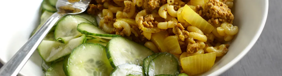 Oma's kerriemacaroni