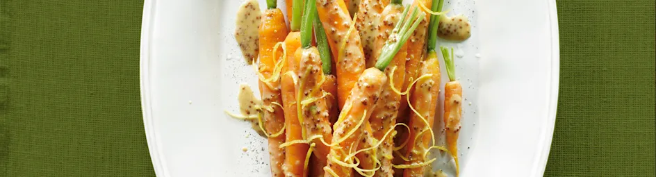 Geglaceerde wortel met honing en citroen