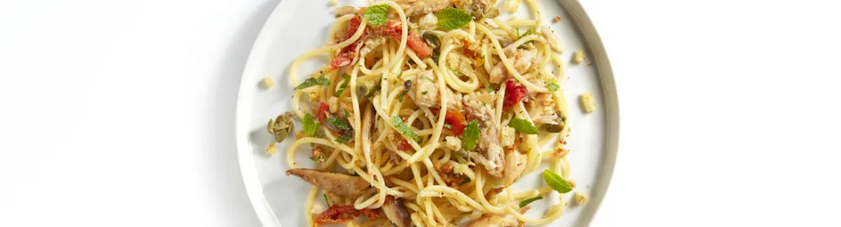 Spaghetti met makreel en munt