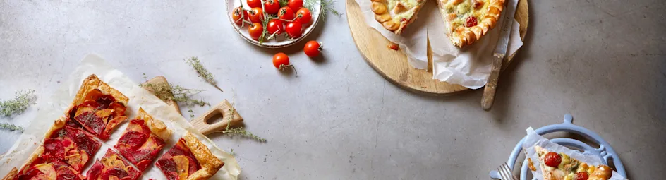 Zalmtaart met tomaatjes en dille