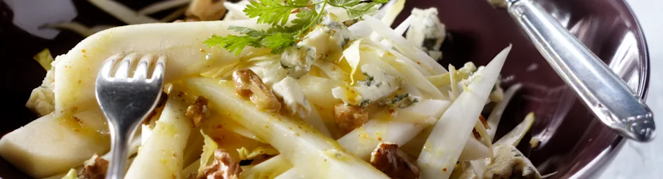 Witlofsalade met blauwe kaas