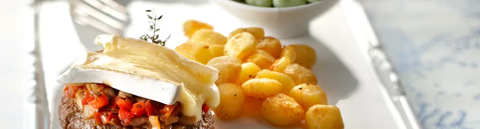 Tartaar met paddenstoelentapenade en brie