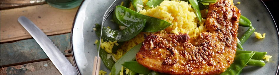 Spek met honing, sesam en groene groenten