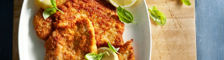 Schnitzel met pesto en parmezaan