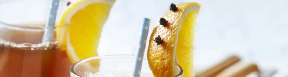 Punch met appel en kaneel