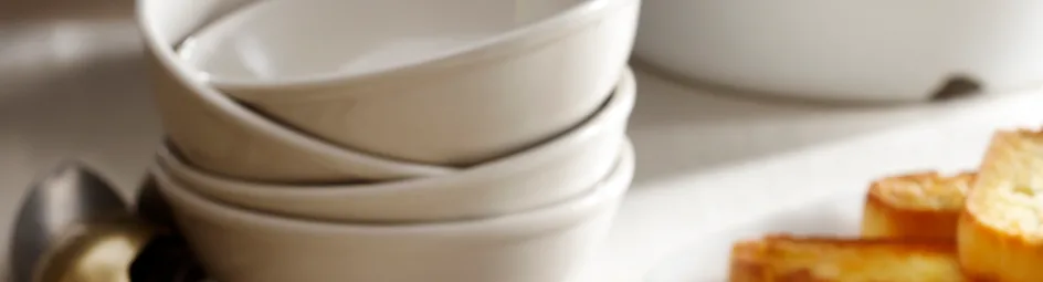 Minestrone met parmezaanballetjes