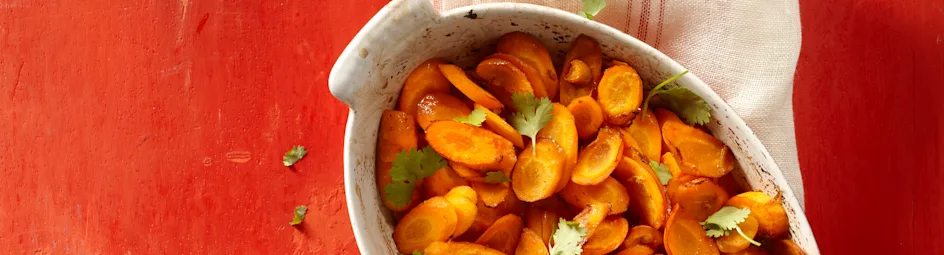 Geroosterde winterwortel met gember en ketjap