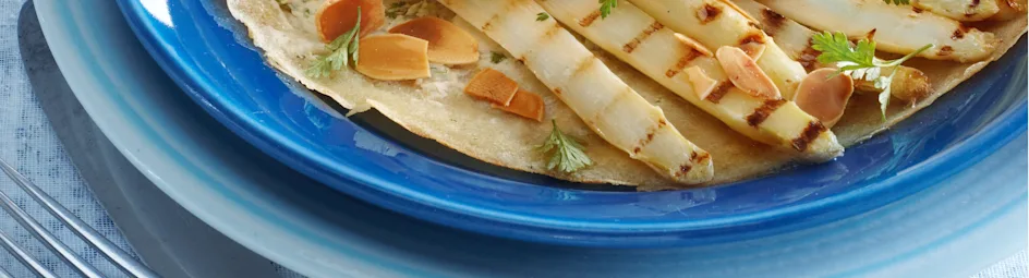 Flensje met geroosterde asperges