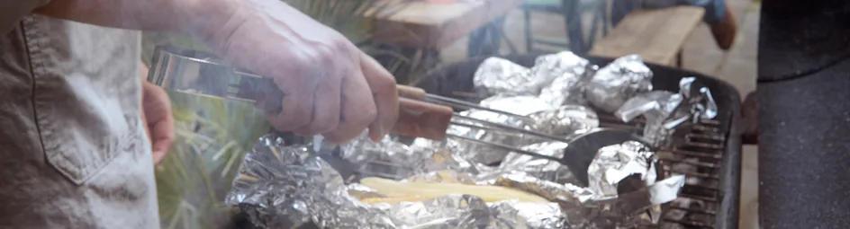 Baked potato met roomsalsa