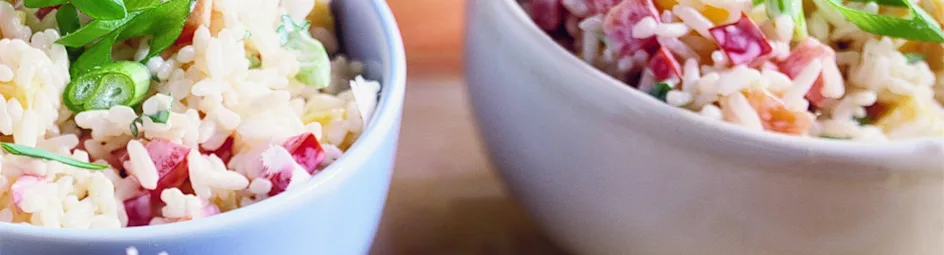 Rijstsalade met kip en cashewnoten
