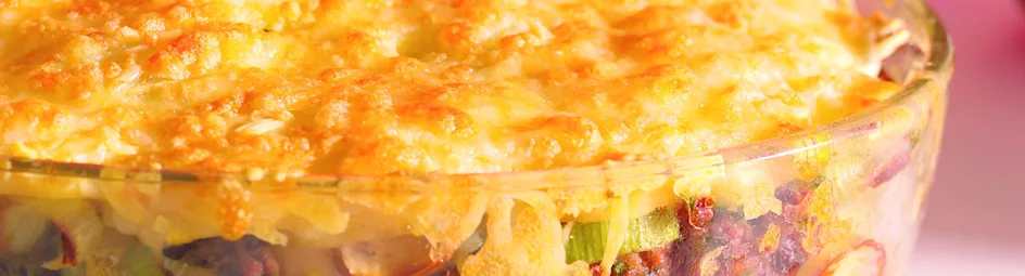Ovenschotel met gehakt en prei