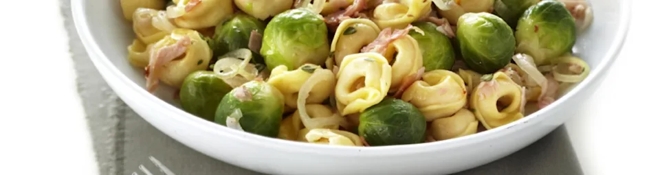 Tortellini met spruitjes en bacon