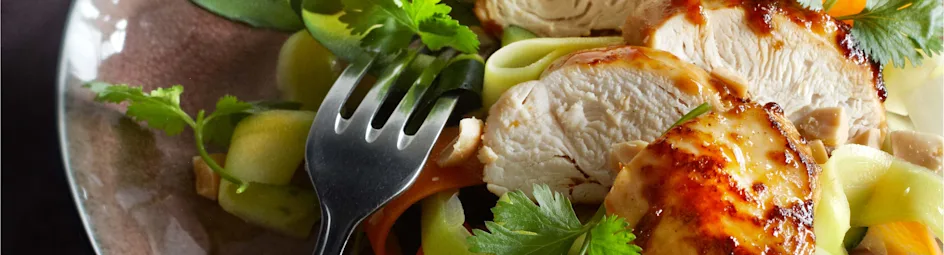 Geroerbakte kip met groentenmie