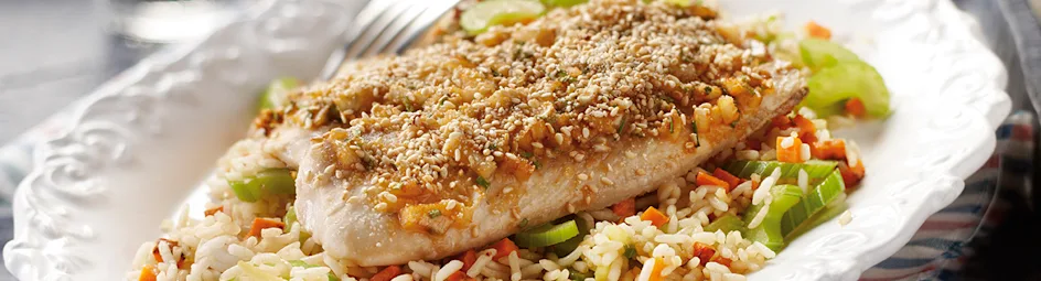 Gegrilde tilapia met chili, sesam en gebakken rijst