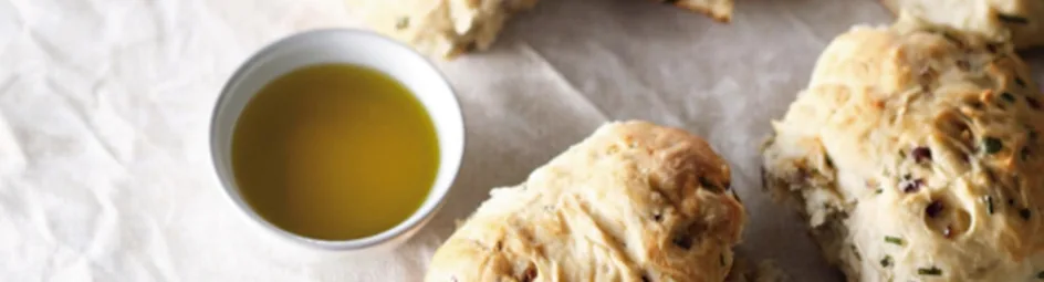 Breekbrood met tuinkruiden