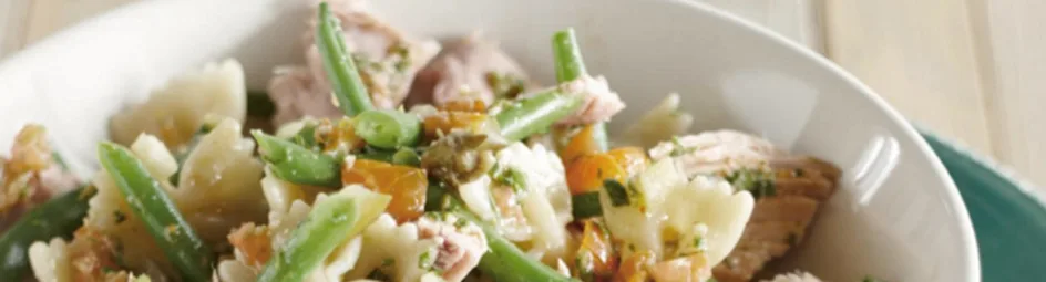 Italiaanse tonijnsalade met tomatendressing