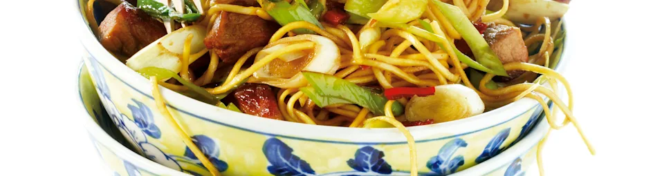 Noedels met pikant vlees