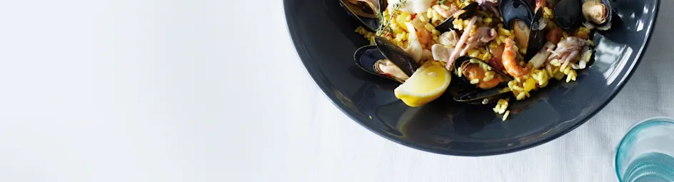 Vispaella uit de oven