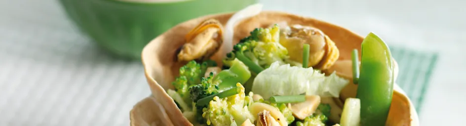 Ovenwrap met mosselen en balsamicodressingin