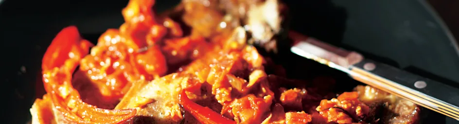 Karbonades in pikante saus