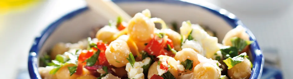 Pikante kikkererwtensalade met feta