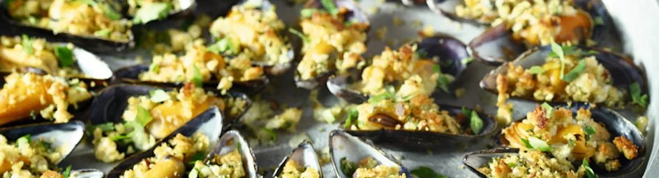 Knapperig gegratineerde mosselen