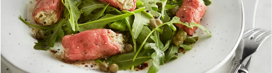 Rosbiefrolletjes met champignontapenade