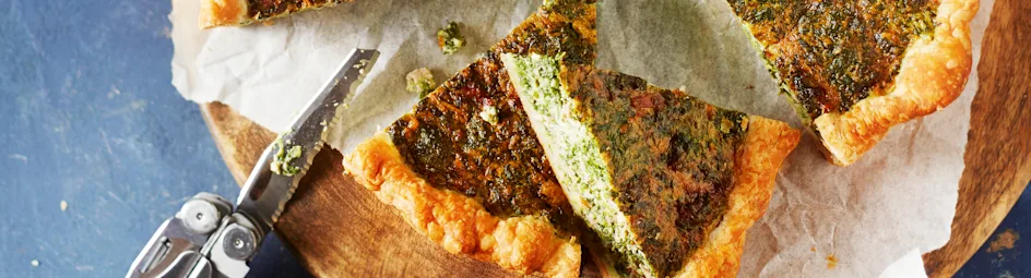 Spinazietaart met ham en feta