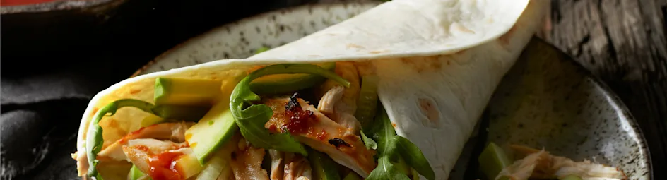Pulled chicken wraps
