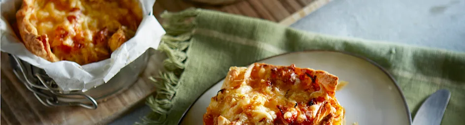 Zuurkooltaartjes met ham, kaas en abrikozen