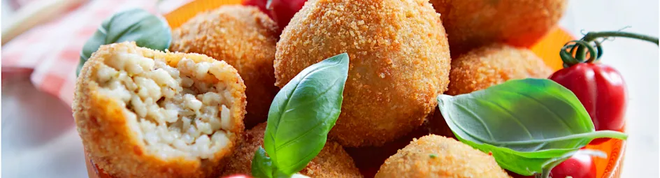 Risottoballetjes met kaas en oregano