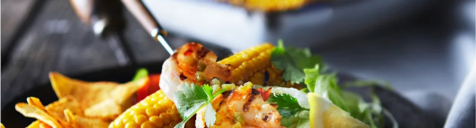 Salade van mais, garnalen en citrusvinaigrette