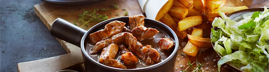 Vlaamse stoof met speculaas en frieten